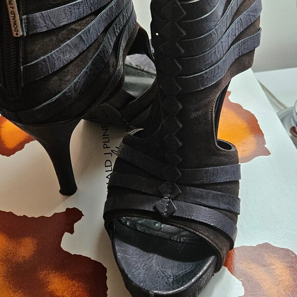 Donald Pliner Gladiator booties - Picture 1 of 10